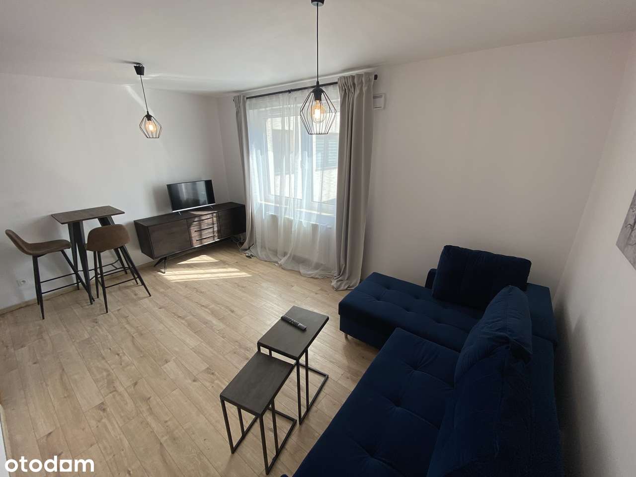 Kawalerka do wynajęcia, legnicka street, internet gratis - Pełny obrazek: 2/8