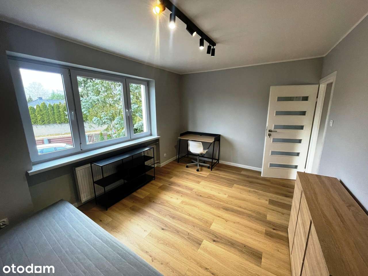 Bezczynszowe | 3 pokoje | po remoncie | od 1.02 - Pełny obrazek: 4/12