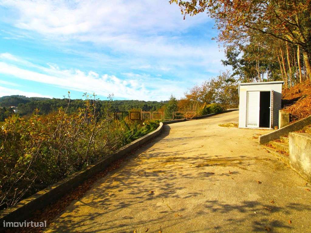 Moradia pronta habitar na Montanha - 1ha de Terreno-46