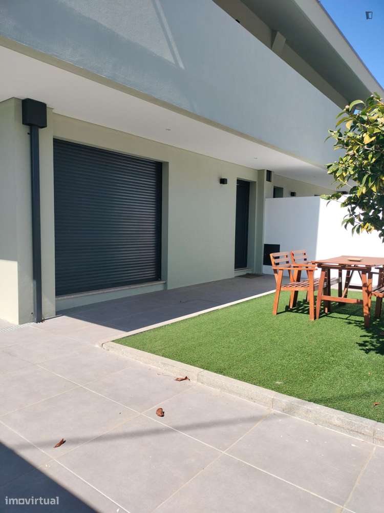 Apartamento com 2 quartos - localizado em Gulpilhares Porto - Grande imagem: 5/7