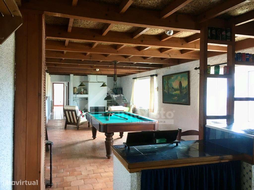 Moradia T6 pronta a habitar com piscina em Lousã-46