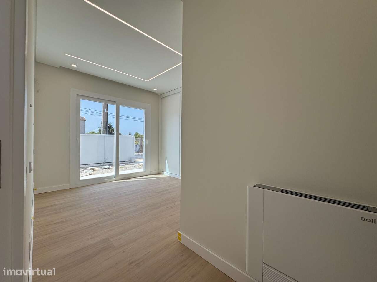 Nova Moradia T4 com Piscina na Vila de Azeitão-6