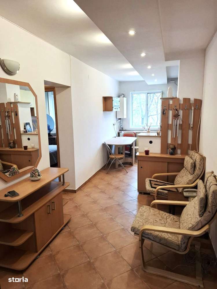 3 camere , etaj 1, bld. Balcescu , mobilat , 0% comision-8