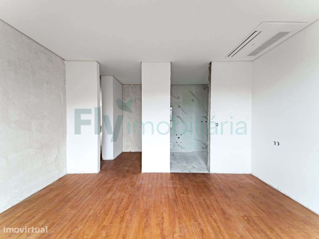 Apartamento T3 com excelente áreas em Lousada-16