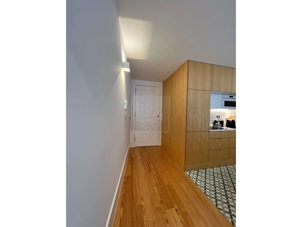 Apartamento T1 com mezannine mobilado com varanda - Grande imagem: 5/11