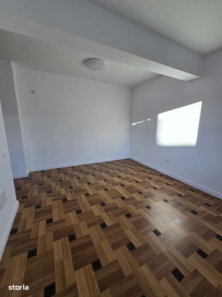 Apartament De Vânzare  cu Două Camere 80 mp zona București-noi sec.1 - Imagine principală: 4/5