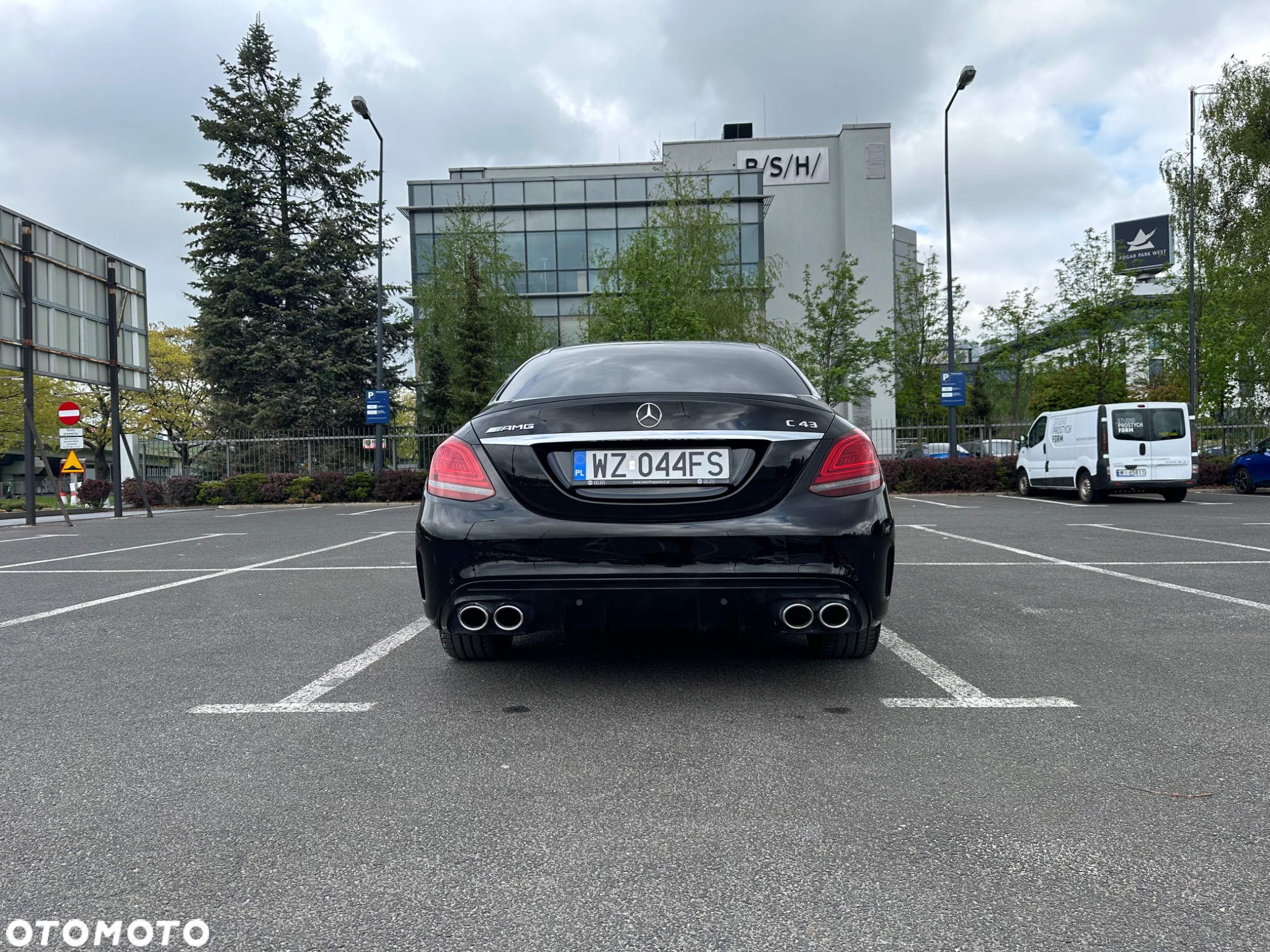 Mercedes-Benz Klasa C 43 AMG 4MATIC - 3