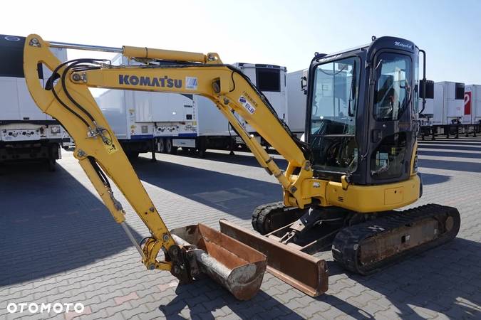 Komatsu PC 35 MR-3 / 2015 / 5600MTH / MINI KOPARKA / KOMPLET ŁYŻEK - 2