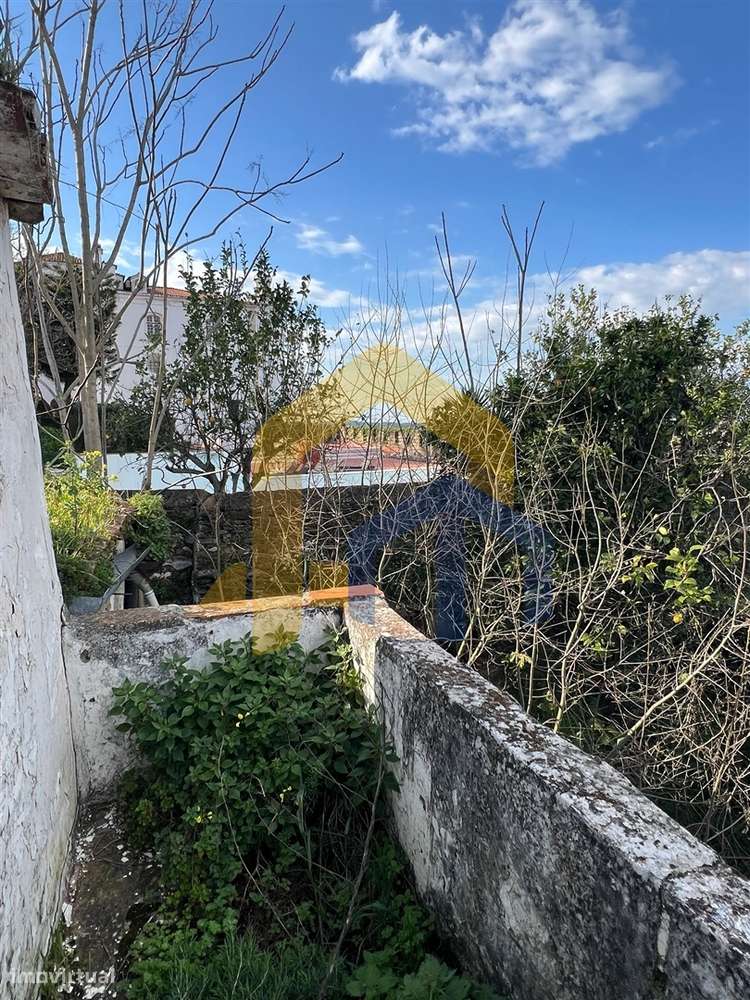 Prédio T5,  zona histórica de Estremoz, junto à Pousada Rainha Santa I-23