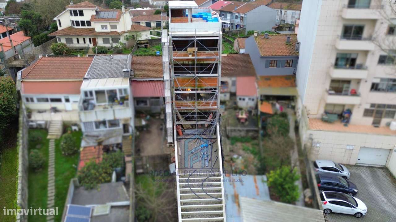 Apartamento T2 Novo - Rio Tinto /  Centro/Junto Continente e Lidl-10