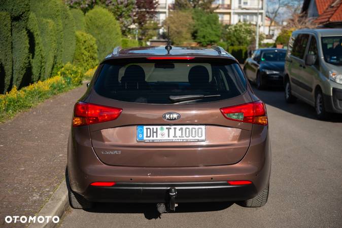 Kia Ceed Cee'd 1.6 GDI Business Line - 13