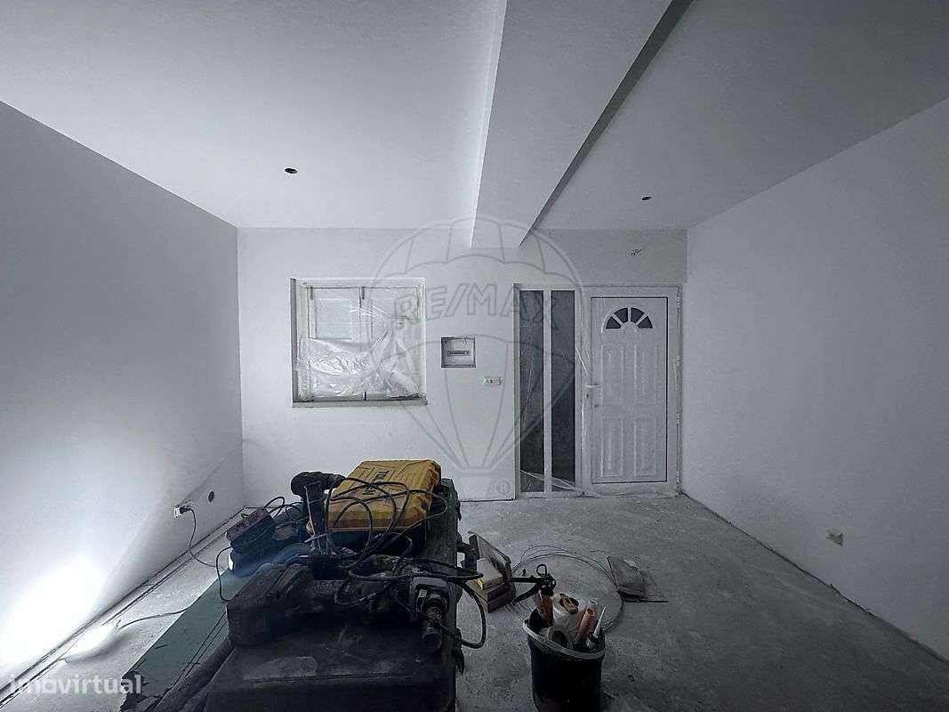 Apartamento T2 para arrendamento - Grande imagem: 2/15