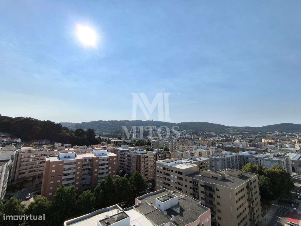 Apartamento T3 + Anexo T0 com terraço para venda em Braga - Grande imagem: 2/34