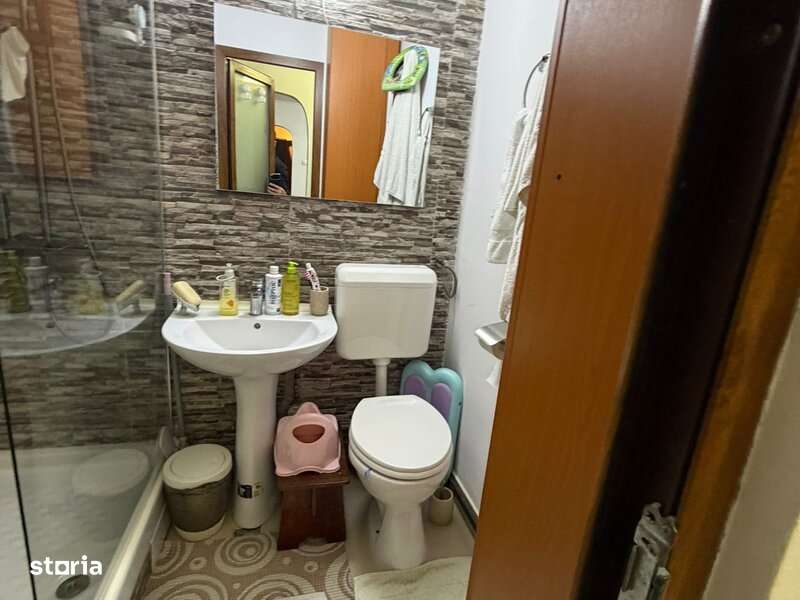 1 Decembrie 1918, metrou 10 min., Ozana str. Fetesti-3