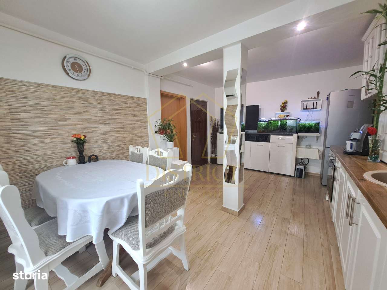 Apartament renovat cu 3 camere decomandate | Lipovei Sever Bocu - Imagine principală: 5/15