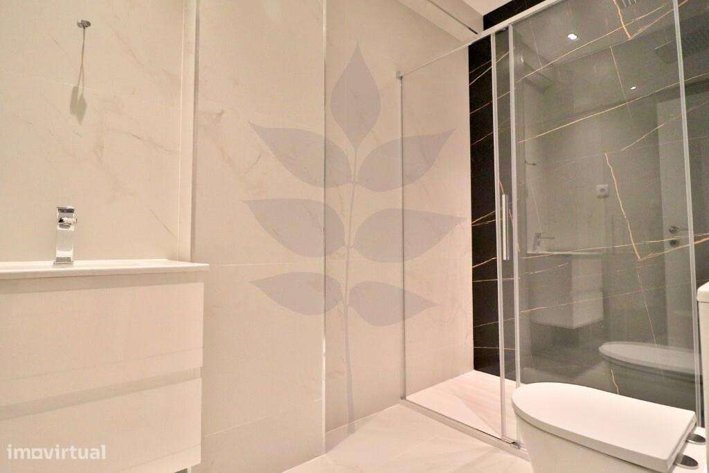 Venda apartamento T2 totalmente renovado em Maximinos-21