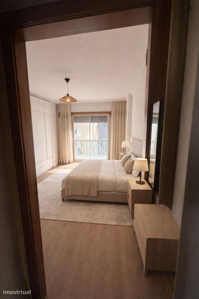 Quarto - localizado em Amadora Lisbon - Grande imagem: 5/7