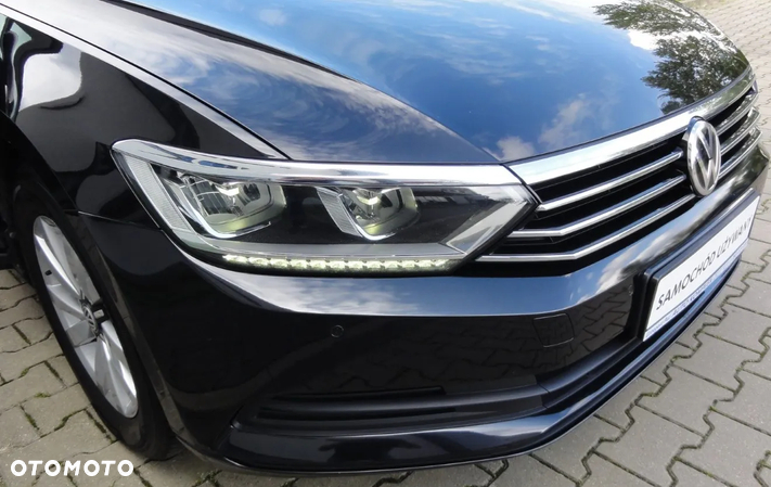 Volkswagen Passat 2.0 TDI SCR Trendline - 26