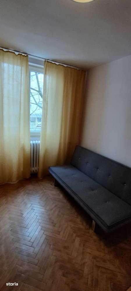 Garsoniera cu baie comuna langa Facultatea de Medicina - Imagine principală: 2/8