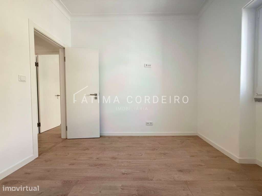 T2 completamente remodelado Praça Gil Vicente-8