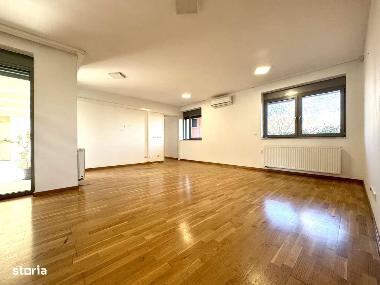 Apartament in complex cu Școala Internationala, parcare, terasa, boxa-2