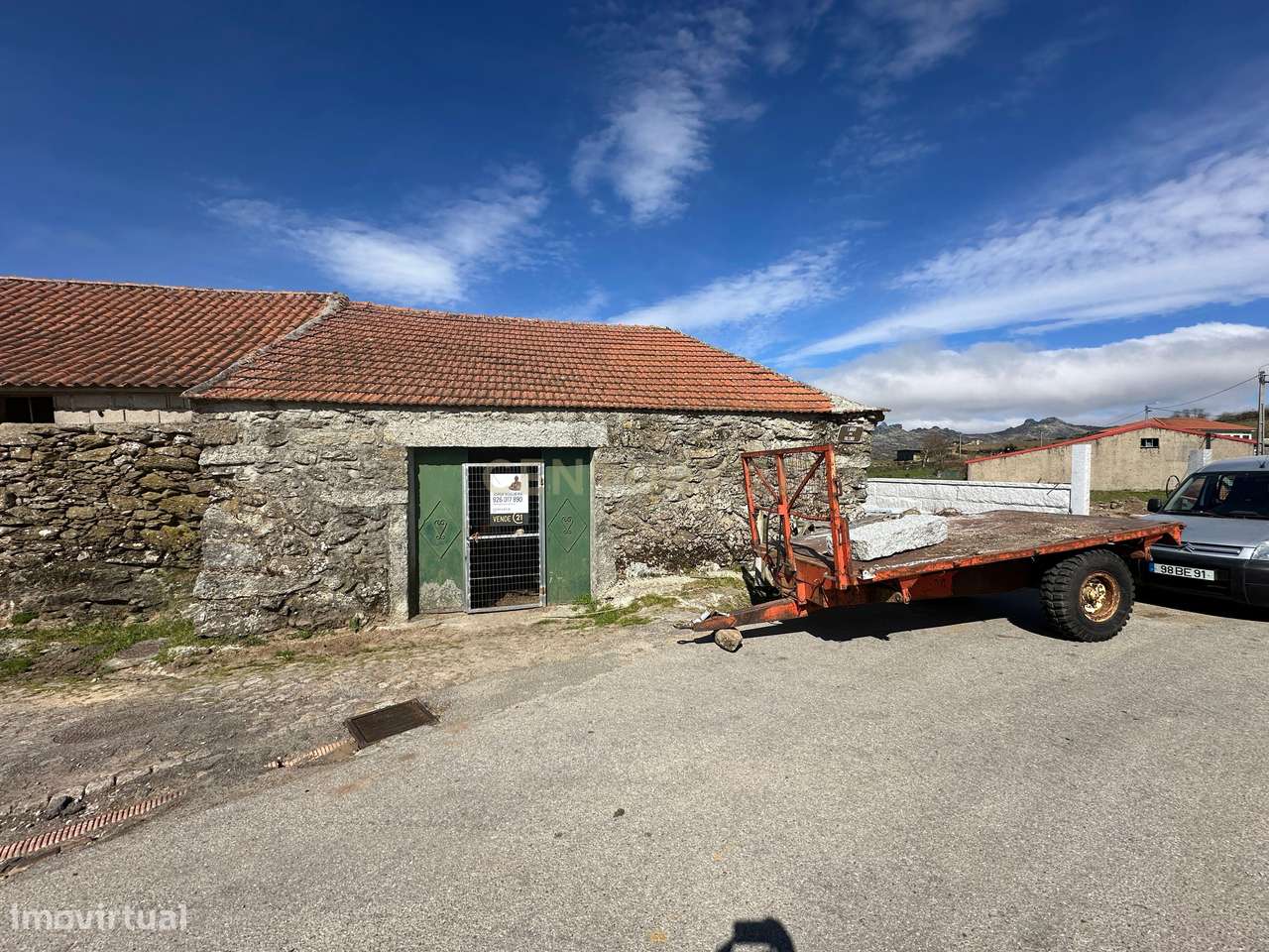 Terreno com Ruina em Pitão das Junias, zona do geres-24