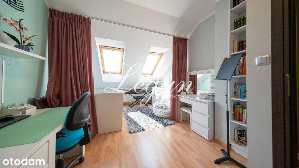 Dwupoziomowe, 4 pokoje w doskonałej lokalizacji.-15