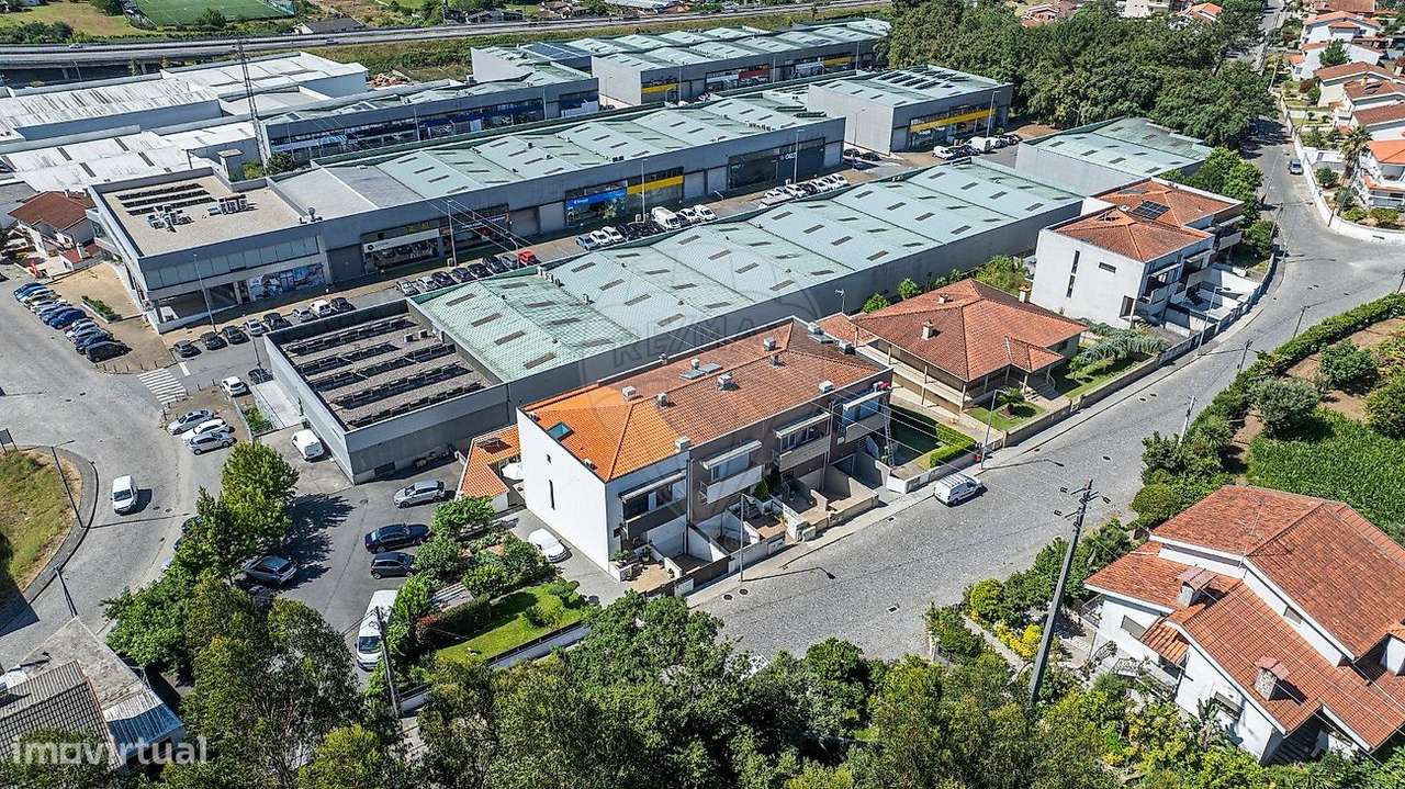 Moradia T4 para venda-7