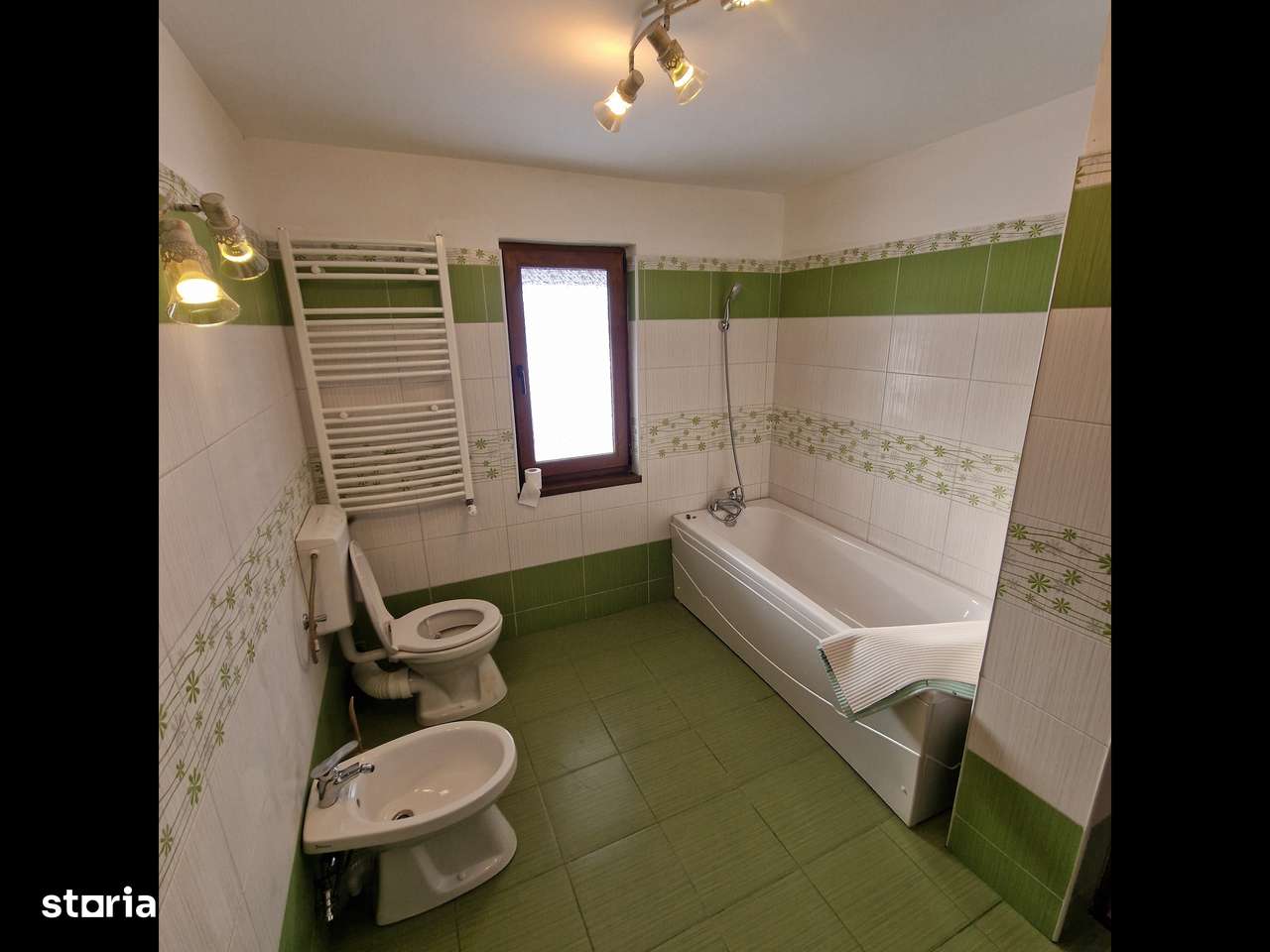 Vindem proprietate in orasul Frasin, Bucsoaia - Bucovina-6