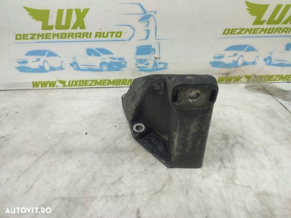 Suport motor 8d0199307p 1.9 tdi Volkswagen VW Passat B5.5 (facelift) - 3