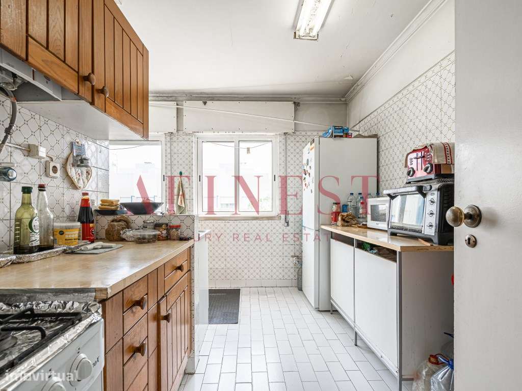 Projeto de Vida ou Investimento T3 para Renovar nos Checlos - Grande imagem: 2/20