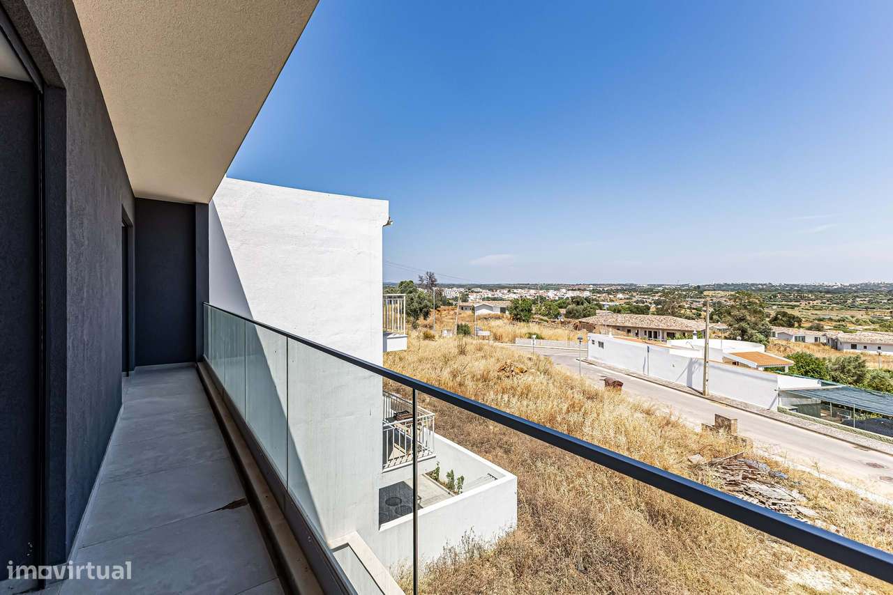 Moradia Contemporânea T3 com Garagem | Mexilhoeira Grande-36