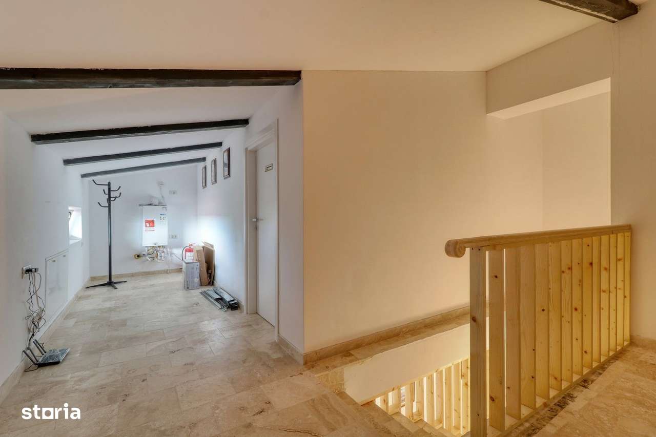 Vilă individuală- P+1+M | 19 camere | 400 mp utili/ 8 parcari-16