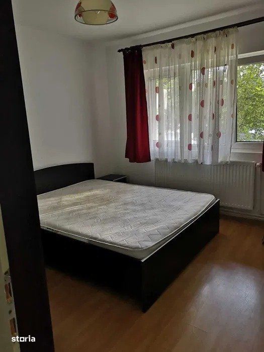 Apartament 3 camere in zona str Dunarii