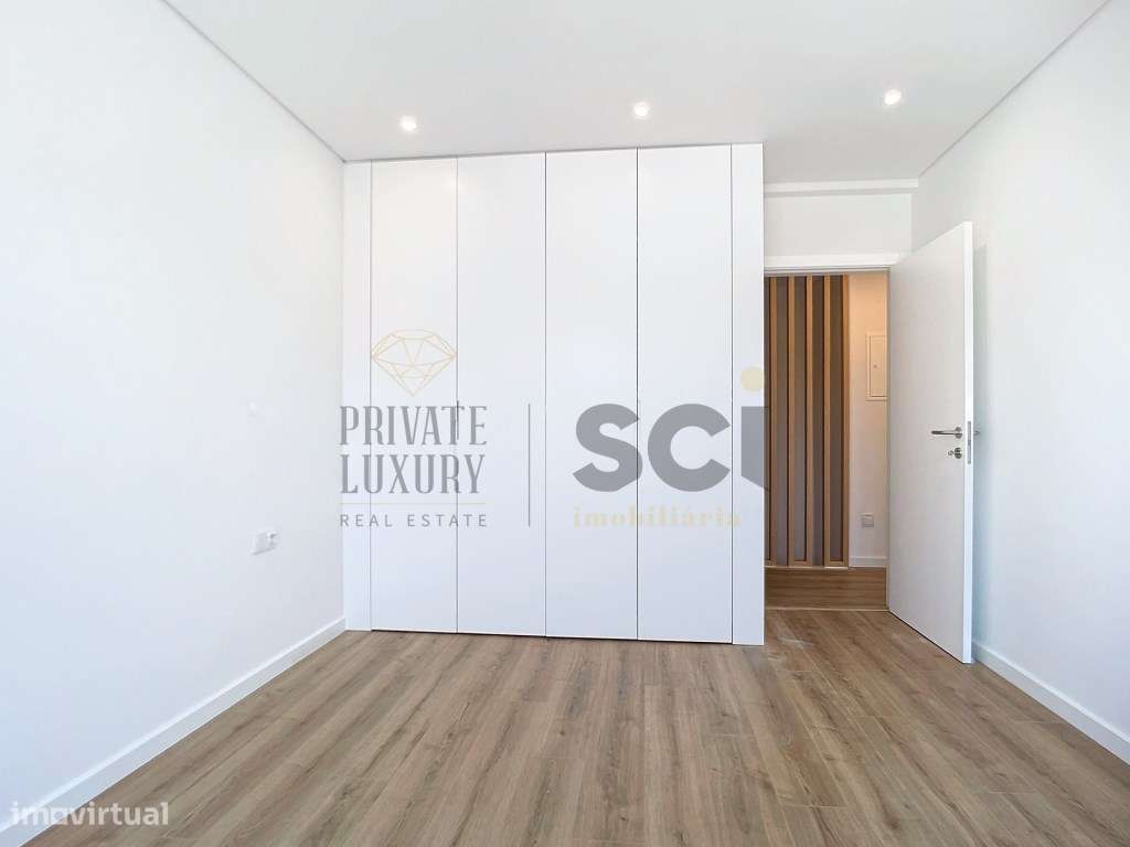 Moradia T4 na Charneca da Caparica | Piscina e Garagem-20