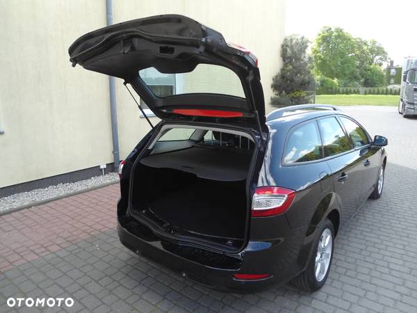 Ford Mondeo - 15