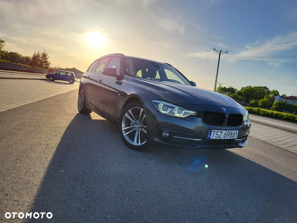 BMW Seria 3 320d Sport Line - 3