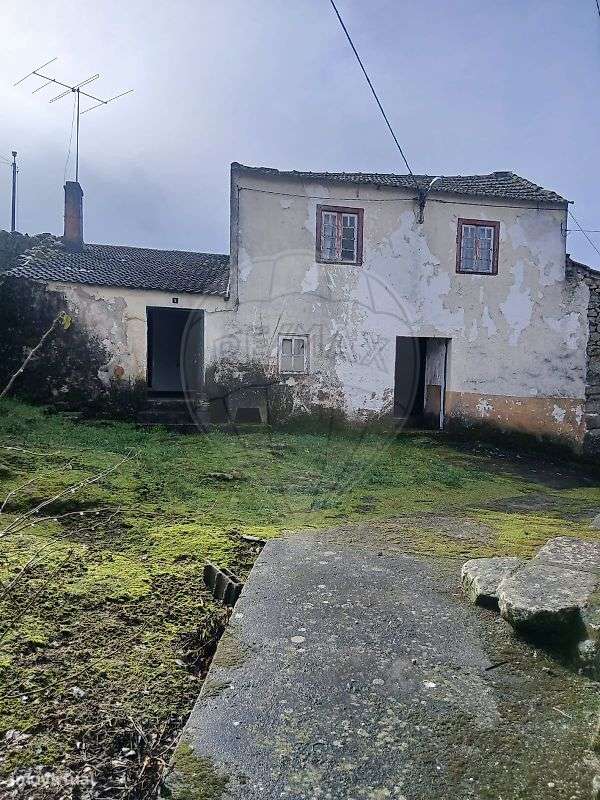 Moradia T2 para venda-18