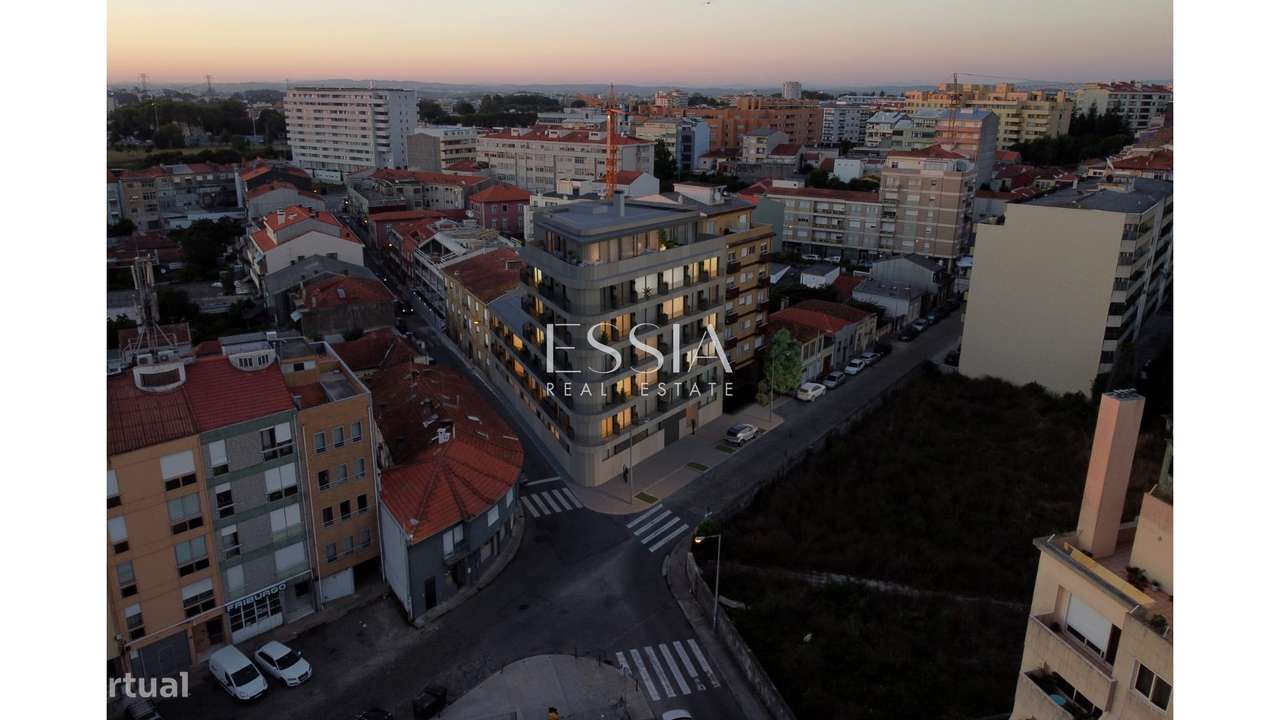 T2 com 2 Varandas em Empreendimento de Luxo em Paranhos-4