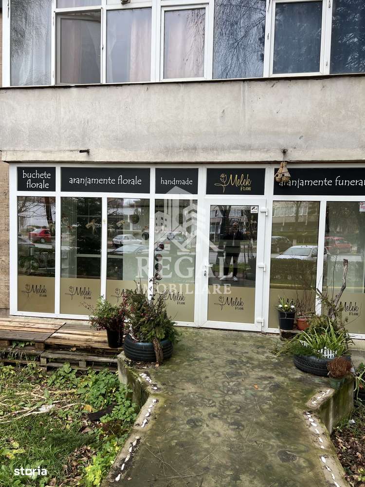 Spațiu comercial de vânzare – 47 mp utili, vitrină generoasă-8