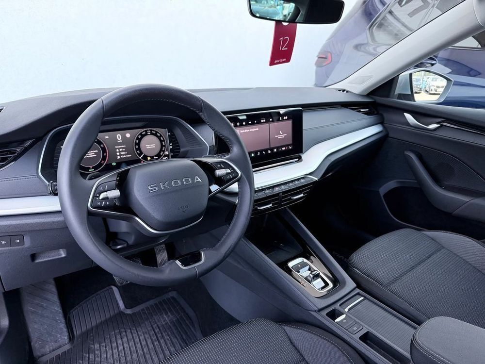 Skoda Octavia 1.5 TSI MHEV Selection DSG 2024 — zdjęcie 2