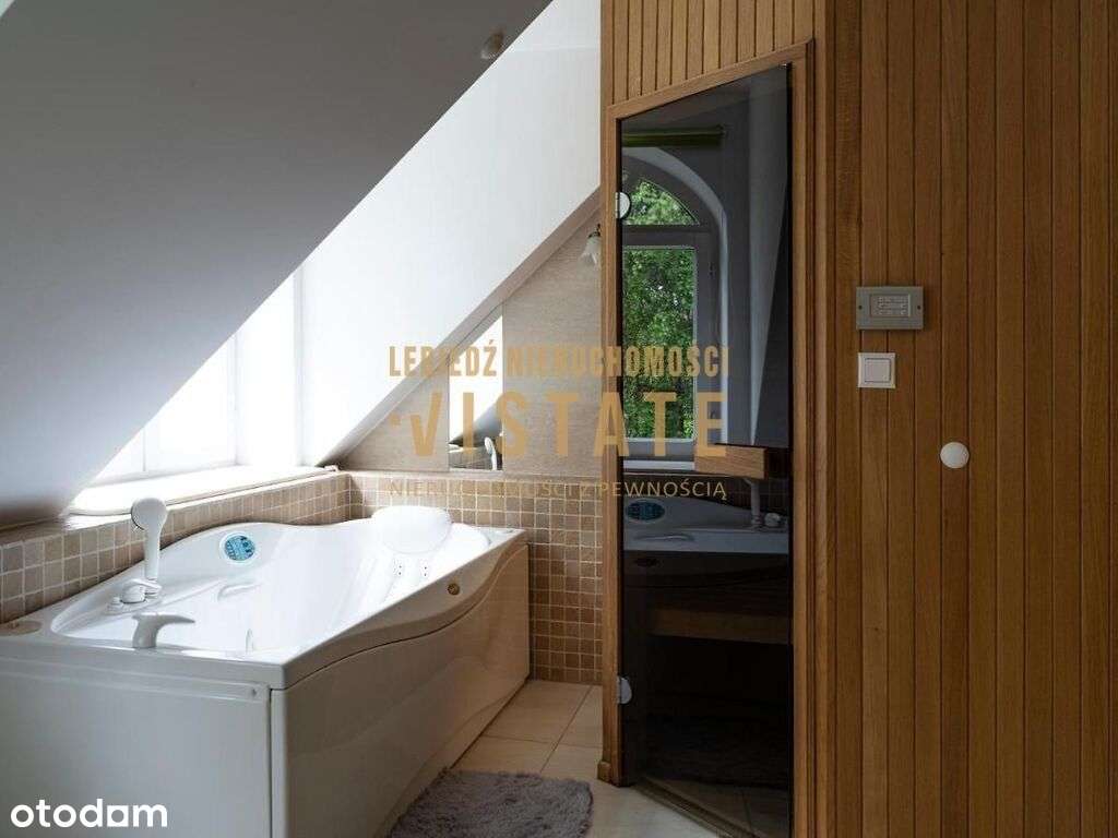 Wiązowna rezydencja na sprzedaż-16