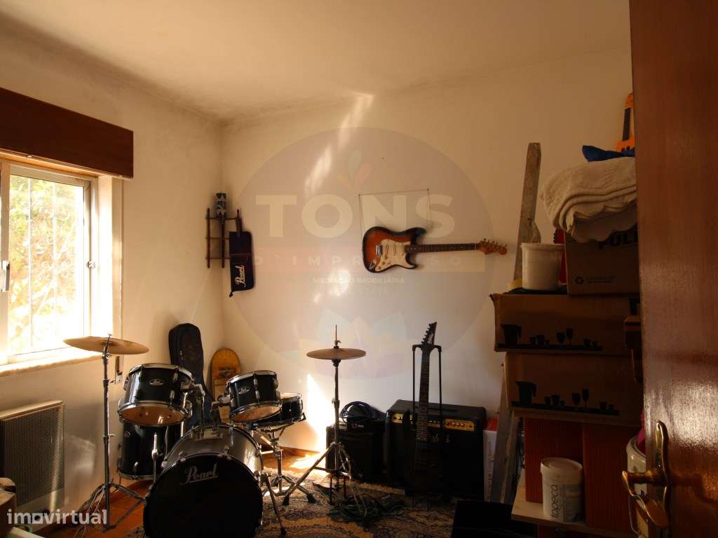 Moradia Isolada com AL-26