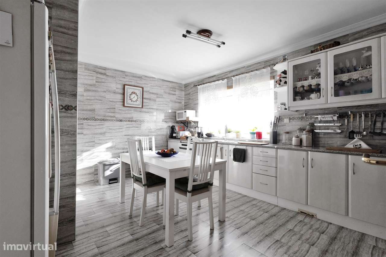 T-3 Duplex em Paredes-10