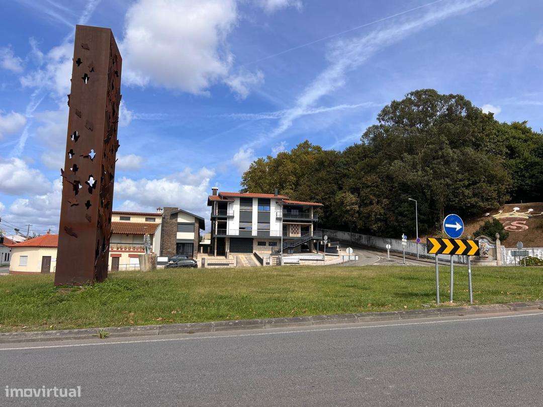 EXCELENTE Apartamento T1 no Centro de Salreu - Grande imagem: 5/10