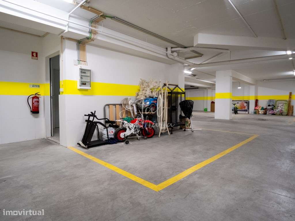 Apartamento T2 duplex, em urbanização central da cidade do Cartaxo-27