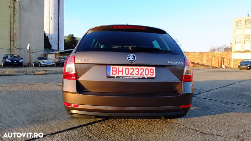 Skoda Octavia 2.0 TDI (Green tec) DSG Style - 5