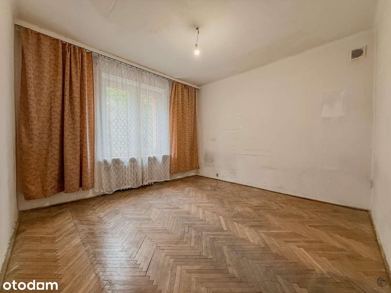 2 pokoje z możliwością 3,  56m2, ul. Przędzalniana-0