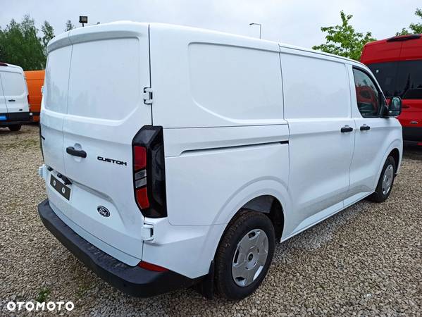 Ford Transit Custom - 4