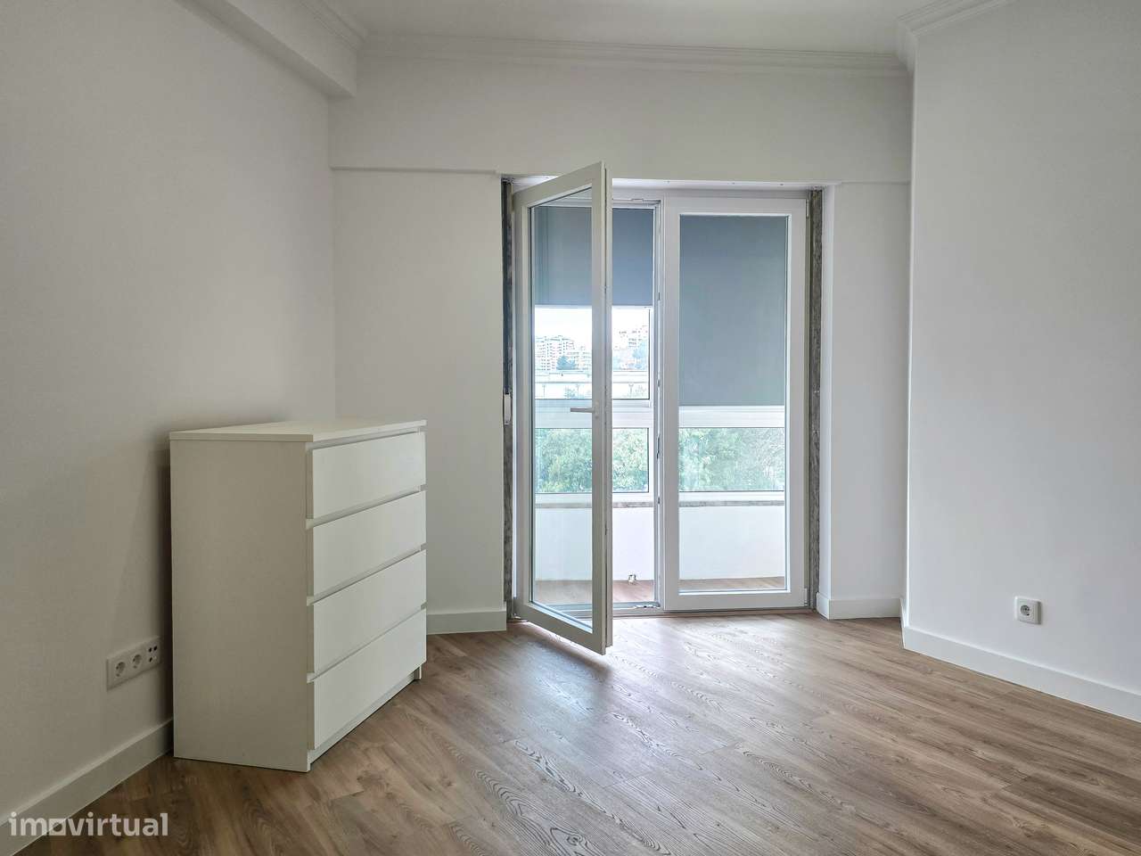 Apartamento, 75 m², São Domingos de Benfica - Grande imagem: 4/18